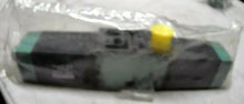 Load image into Gallery viewer, ASCO NUMATICS 152SS400M000061 / 225-372B SOLENOID VALVE / COIL *FREE SHIPPING*
