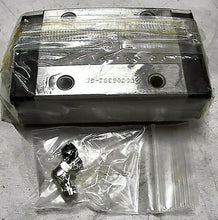 Load image into Gallery viewer, THK SR25W1SS (GK) LINEAR GUIDE BEARING BLOCK 25MM GK BLOCK *FREE SHIPPING*
