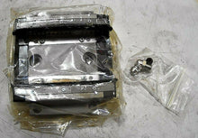 Load image into Gallery viewer, THK HRW27CA1SS LINEAR GUIDE STD BALL CARRIAGE PROFILE RAIL 27MM SIZE SEALED *FS*