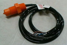 Load image into Gallery viewer, KOBOLD NEK-3236N20C LEVEL SWITCH COMPACT CONDUCTIVE 1-1/2" SPDT (18-29 VDC) *FS*