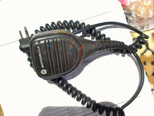 Load image into Gallery viewer, 2PIN Motorola Remote Speaker Mic For CP200 CT250 P1225 CP185 PR400 GP300 RDV2020