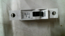 Load image into Gallery viewer, SIEMENS 5SX21 D6 CIRCUIT BREAKER 5SX2-106-8 230-400VAC 1P 6A -FREE SHIPPING