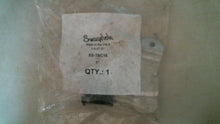 Load image into Gallery viewer, SWAGELOK SS-TBC16 CUSHIONED CLAMP TUBE SUPPORT 1" (26MM) TUBE -FREE SHIPPING