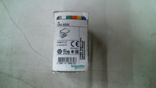 Load image into Gallery viewer, SCHNEIDER ELECTRIC ZB4 BZ62 BLACK PADLOCK FLAP -FREE SHIPPING
