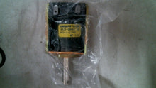 Load image into Gallery viewer, GUARDIAN ELECTRIC A420-066467-00-4HD-I-12VDC PUSH SOLENOID -FREE SHIPPING