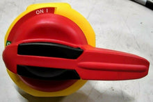 Load image into Gallery viewer, AB ROCKWELL 194R-PY SER. A OPERATING HANDLE / DISCONNECT SWITCH W/ SUB SHAFT *FS