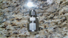 Load image into Gallery viewer, SWAGELOK SS-810-6-4, 1/2" X 1/4" TUBE UNION COMPRESSION-FREE SHIPPING