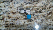 Load image into Gallery viewer, Swagelok SS-400-2-2, 1/4" TUBE, 1/8" MNPT -FREE SHIPPING