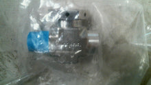 Load image into Gallery viewer, SWAGELOK SS-RTM4-F4-1 RUPTURE DISK TEE 1/4" MALE NPT 1/4" FEMALE NPT -FREE SHIP