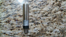 Load image into Gallery viewer, BALLUFF BOS013M PHOTOELECTRIC SENSOR - FREE SHIPPING