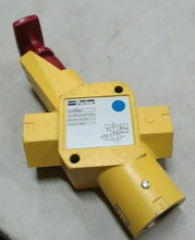 Load image into Gallery viewer, PARKER SCHRADER BELLOWS EZ08NBA EZ LOCK OUT 1" INLINE VALVE PUSH/PULL HANDLE *FS