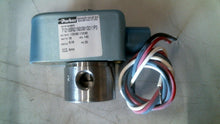 Load image into Gallery viewer, PARKER SKINNER VALVE 71215SN21N00M1G011P3 SOLENOID VALVE 5/16"NPT 20PSI-FREESHIP