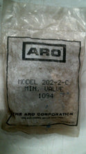Load image into Gallery viewer, ARO INGERSOLL RAND 202-2-C PNEUMATIC MINI VALVE 3 PORT 150PSI -FREE SHIPPING