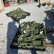 Load image into Gallery viewer, (1) MT-1898/VRC MOUNT FOR R-442/VRC MILITARY RADIO HUMVEE MILITARY FREE SHIPN