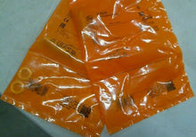 Load image into Gallery viewer, LOT/2 EFECTOR IFM IFB3004BBPKG/US-104-IFS204 INDUCTIVE SENSOR 10-30VDC M12 *FSHP