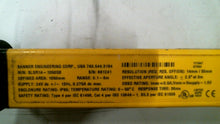 Load image into Gallery viewer, BANNER ENGINEERING SLSR14-1050Q8 LIGHT CURTAIN 44" -FREE SHIPPING