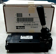Load image into Gallery viewer, PARKER SCHRADER BELLOWS 520811000 LEVER/SPRING RETURN VALVE 4WAY 2POSITION *FSHP