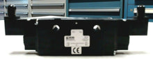 Load image into Gallery viewer, PARKER SCHRADER BELLOWS B522BB553C SOLENOID VALVE 120VAC 2POSITION 3/8"NPT *FSHP