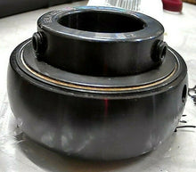 Load image into Gallery viewer, REGAL BELOIT SEALMASTER 2-14 BALL INSERT BEARING 1.25" ID STANDARD DUTY *FRSHIP*