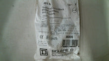 Load image into Gallery viewer, SQUARE D 9001-KA1 FINGERSAFE CONTACT BLOCK 88000 SER.K -FREE SHIPPING