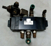 Load image into Gallery viewer, PARKER SCHRADER BELLOWS B592000XXC SOLENOID VALVE 3/8"D. AIR 3P 150PSI MAX *FS*