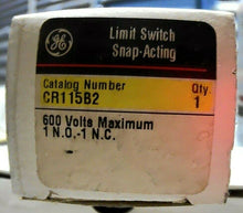 Load image into Gallery viewer, GE GENERAL ELECTRIC CR115B2 ELECT SWITCH SNAP ACTING LIMITSWITCH BUTTONHEAD *FS*