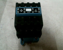 Load image into Gallery viewer, KRAUS & NAIMER S1500-B120/0080 CONTACTOR 16A 600VAC-FREE SHIPPING