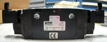 Load image into Gallery viewer, PARKER SCHRADER BELLOWS B522BB553C SOLENOID VALVE 120VAC 2POSITION 3/8"NPT *FSHP