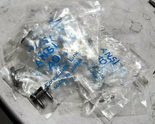 Load image into Gallery viewer, LOT/11 ANSI 40 CONNECTING LINKS (SEALED) *FREE SHIPPING*