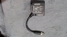 Load image into Gallery viewer, BANNER ENGINEERING LE250UQP L GAGE LE250 91690 12-30VDC -FREE SHIPPING