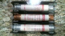 Load image into Gallery viewer, GOULD SHAWMUT 60605, 3 SLOT FUSE HOLDER W/3 TRS 40R FUSES 60A, 600V -FREE SHIP