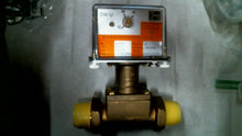 Load image into Gallery viewer, KOBOLD DWU-15R253LT0 STAINLESS STEEL PADDLE FLOW SWITCH 012-60 I/MIN -FREE SHIP