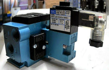 Load image into Gallery viewer, MAC VALVES 45A-LAD-DACJ-2KD PNEU SOLENOID VALVE 4 WAY 20-80PSI 1/8IN NPT *FR SH