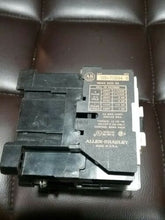 Load image into Gallery viewer, ALLEN BRADLEY 500-TOB94 REVERSING CONTACTOR SER.B  SIZE 00 600V 9A 3P -FREE SHIP
