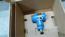 Load image into Gallery viewer, Rosemount 2051 TG 1A 2B21A  Pressure Transmitter FREE SHIPPING 2051TG1A2B21AD4M5
