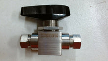Load image into Gallery viewer, WHITEY SS-83KF2 SEAT KEL-F BALL VALVE 1/8&quot; FNPT 6,000PSI -FREE SHIPPING
