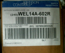 Load image into Gallery viewer, JOHNSON CONTROLS WEL14A-602R WELL COPPER 4 15/16" .5"NPT -FREE SHIPPING

