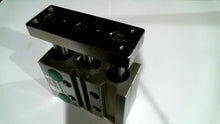 Load image into Gallery viewer, NUMATIC CGT020020L16DX DOUBLE ACTING LINEAR SLIDE BALL BEARING 020MMX20MM 145PSI
