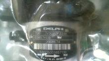 Load image into Gallery viewer, DELPHI CUMMINS V3042F224K DIESEL FUEL INJECTION PUMP 700 -FREE SHIPPING

