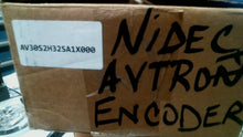 Load image into Gallery viewer, NIDEC AVTRON INDUSTRIAL AV30 S2H32SA1X000 ABSOLUTE ENCODER 3/8&quot; SHAFT -FREE SHIP
