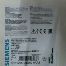 Load image into Gallery viewer, SIEMENS 3RK1205-0BG00-0AA2 SLIMLINE SAFETY INTERFACE MODULE -FREE SHIPPING
