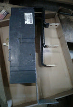 Load image into Gallery viewer, GE SPECTRA RMS SGLL36AT0400 CIRCUIT BREA. W/BUS HARDWARE 400A 600VAC 3P-FREESHIP
