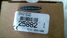 Load image into Gallery viewer, BANNER ENGINEERING SMA915DQD VALU BEAM 25882 120VAC 30VDC -FREE SHIPPING
