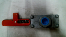Load image into Gallery viewer, PARKER HYDRAULIC VALVE DIV. 699-1-3/4D2 SAFETY LOCKOUT VALVE 250PSI -FREE SHIP
