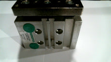 Load image into Gallery viewer, NUMATIC CGT020020L16DX DOUBLE ACTING LINEAR SLIDE BALL BEARING 020MMX20MM 145PSI
