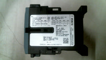 Load image into Gallery viewer, SIEMENS 3RA2315-8XB30-1BB4 REVERSING S00 CONTACTOR 24VDC 7A  -FREE SHIPPING
