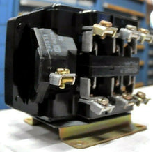 Load image into Gallery viewer, SQUARE D 8501-DO42 AC CONTROL RELAY 110/120 V COIL TYPE D042 FREE SHIPPING
