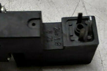 Load image into Gallery viewer, PARKER SCHRADER BELLOWS B360EC54902C CONTROL VALVE 1/8&quot; DS 3P 24VDC *FREE SHIP*
