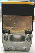Load image into Gallery viewer, TURCK NI20-CK40-VN4X2-H1141 INDUCTIVE SENSOR &amp; BRACKET 10-65VDC 200MA SN20MM *FS

