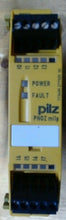 Load image into Gallery viewer, PILZ PNOZ MI1P 773400 SAFETY RELAY MODULE 24VDC  -FREE SHIPPING
